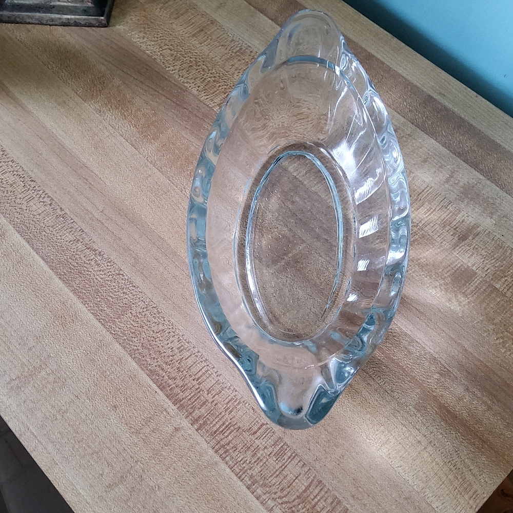 Serving/Candy dish marked "Canada"